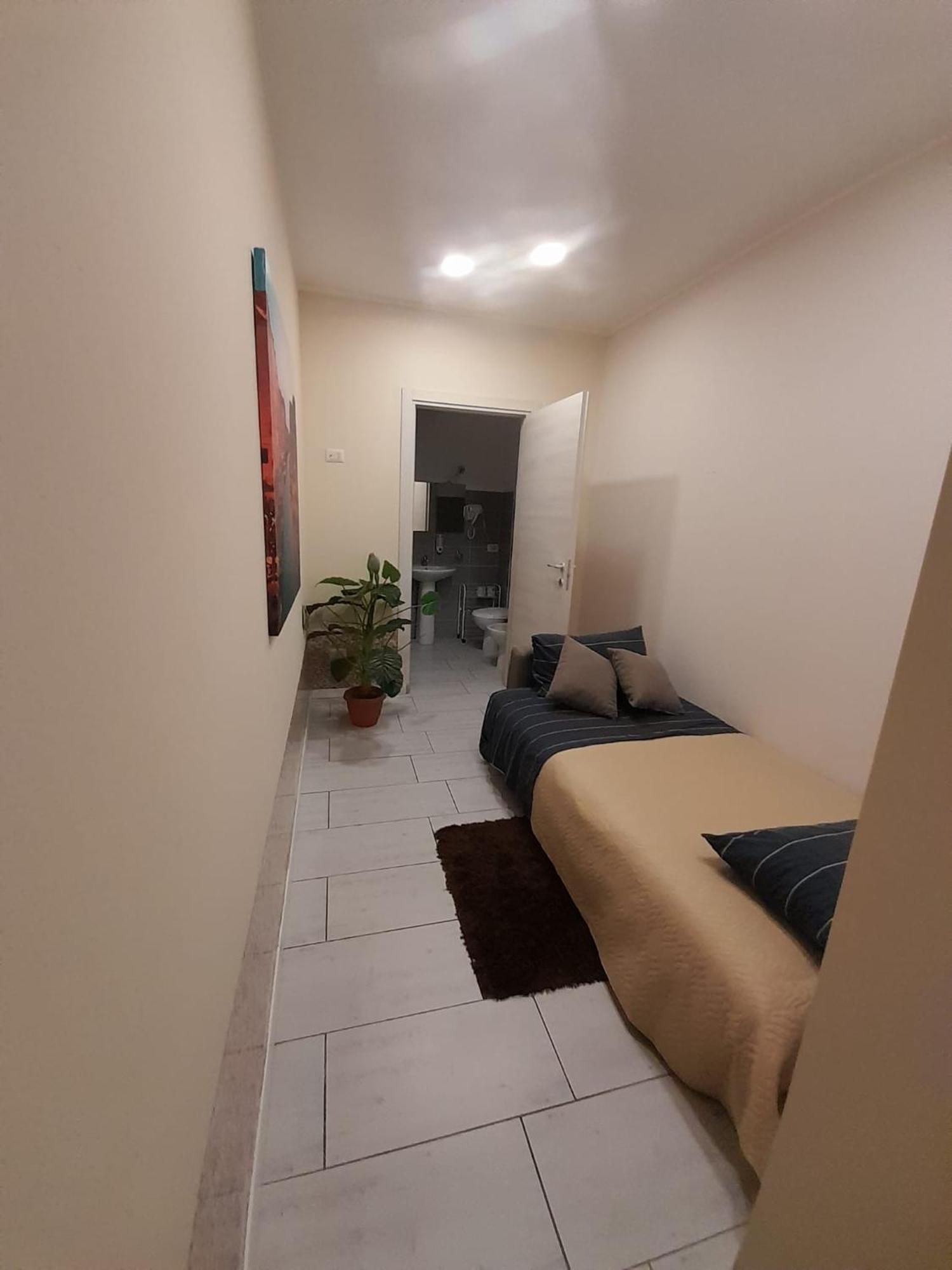Primo Hotel Catania-Fontanarossai nemzetközi repülőtér Szoba fotó