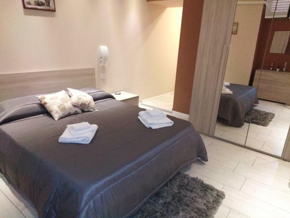 Primo Hotel Catania-Fontanarossai nemzetközi repülőtér Kültér fotó