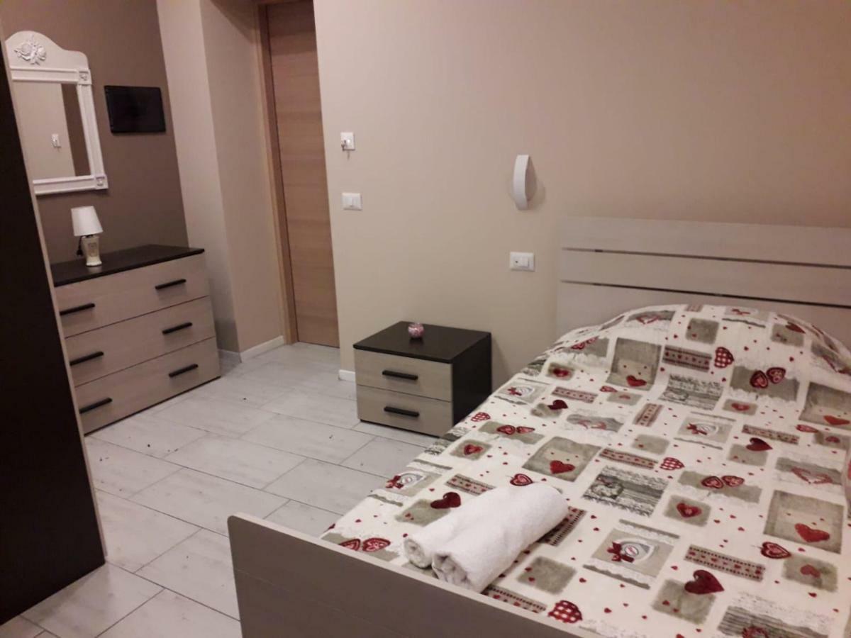 Primo Hotel Catania-Fontanarossai nemzetközi repülőtér Kültér fotó